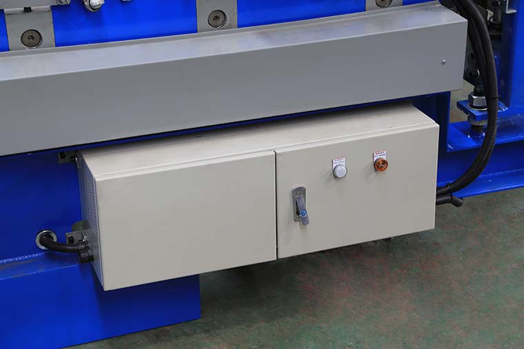 Roof Panel Roll Forming Machine Roof Panel Roll Forming Machine