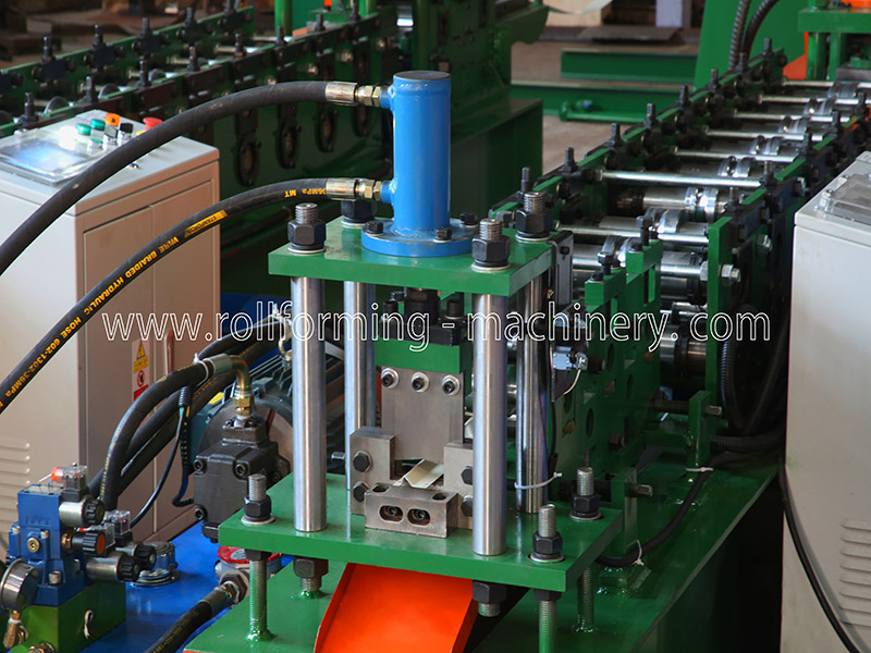 Boltless Rivet Shelving Roll Forming Machine Boltless Rivet Shelving Roll Forming Machine